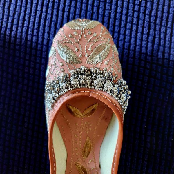 Peach Mojdis - Image 2