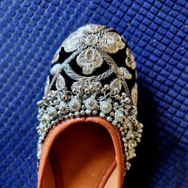Golden Threadwork Black Mojdis - Image 2