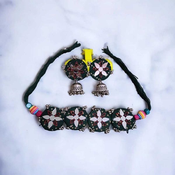 Handmade Jewellery Set Green Mirrorwork
