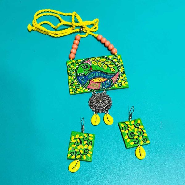 Exclusive Lightweight Madhubani Jewellery Set Dark Green - Image 2