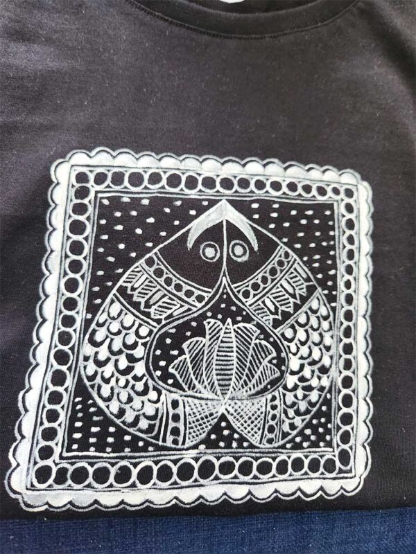 Madhubani T-shirt Black (M) - Image 3