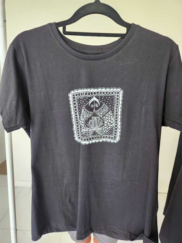 Madhubani T-shirt Black (M) - Image 2
