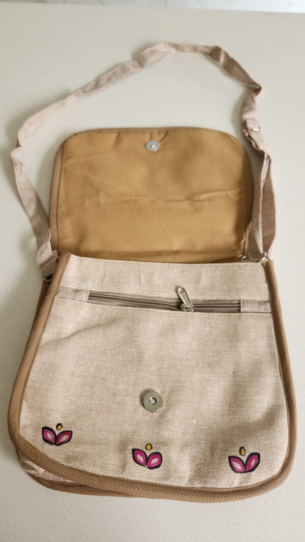 Madhubani Sling Bag Twin Owl Jute - Image 4